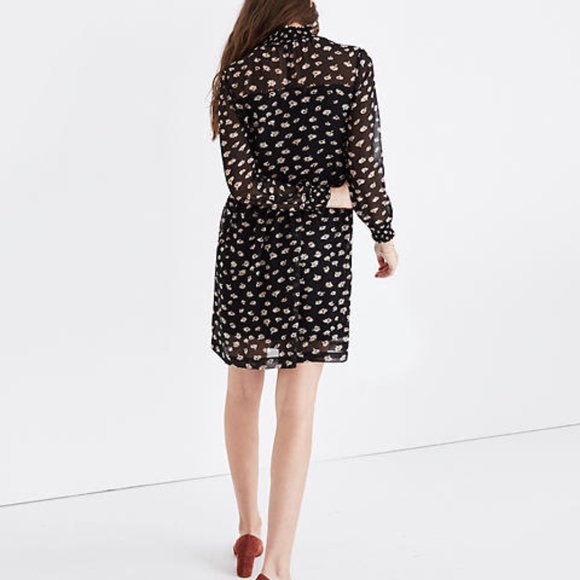 Madewell Mistlight Mockneck Dress in Seattle Floral Black Sheer - Picture 5 of 8